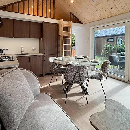 2 Bedroom Pet Friendly In Oud Gastel *